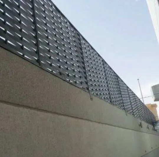 سواتر حماية مسابح وبلكونات